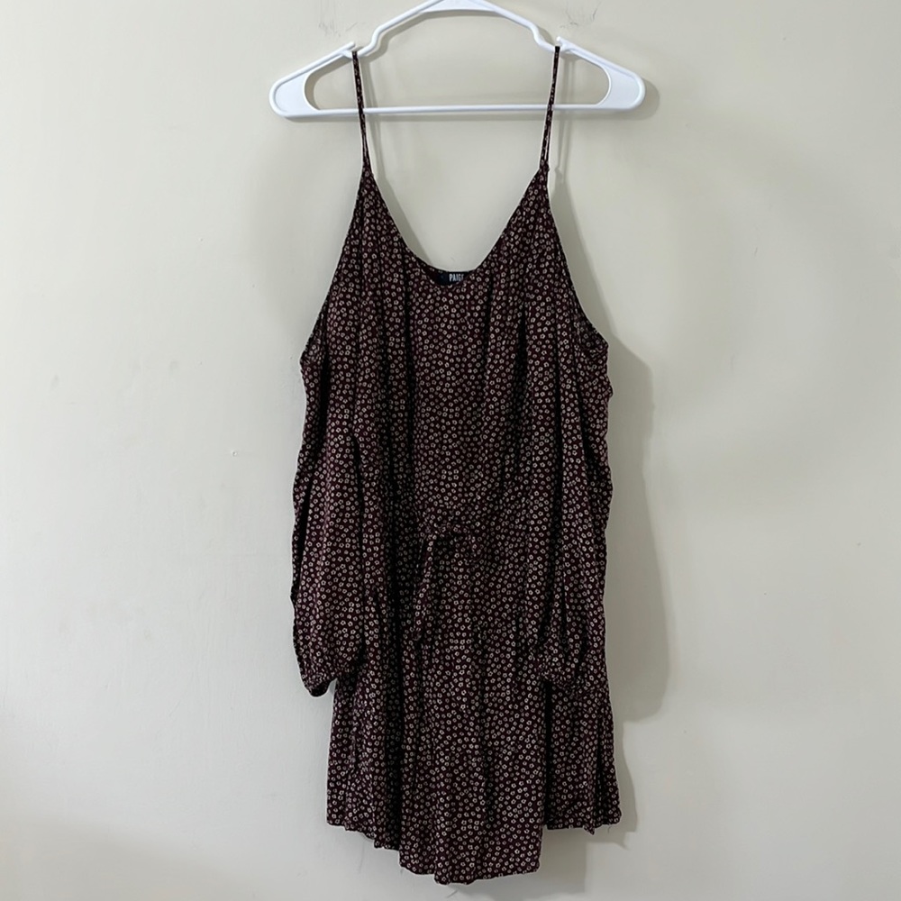 Paige Carmine Cold Shoulder Wine Tasting Ditsy Boho Floral Dress Size Medium - Picture 2 of 10